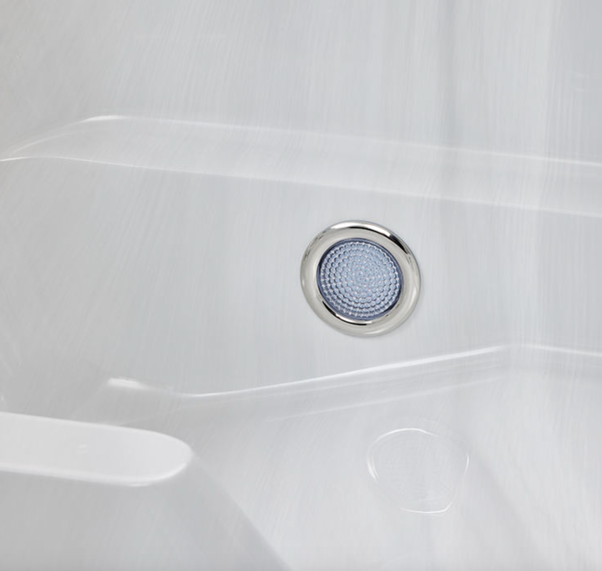 Sauna Sector 4-Person Freestanding Outdoor Garden Spa Acrylic Hot Tub S01150X67